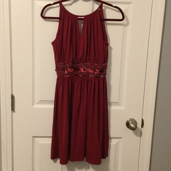 Red Dress - Picture 1 of 6